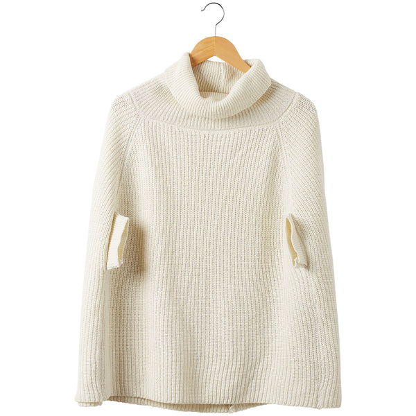 Victoria Knit Poncho - White - Tickled Pink Wholesale